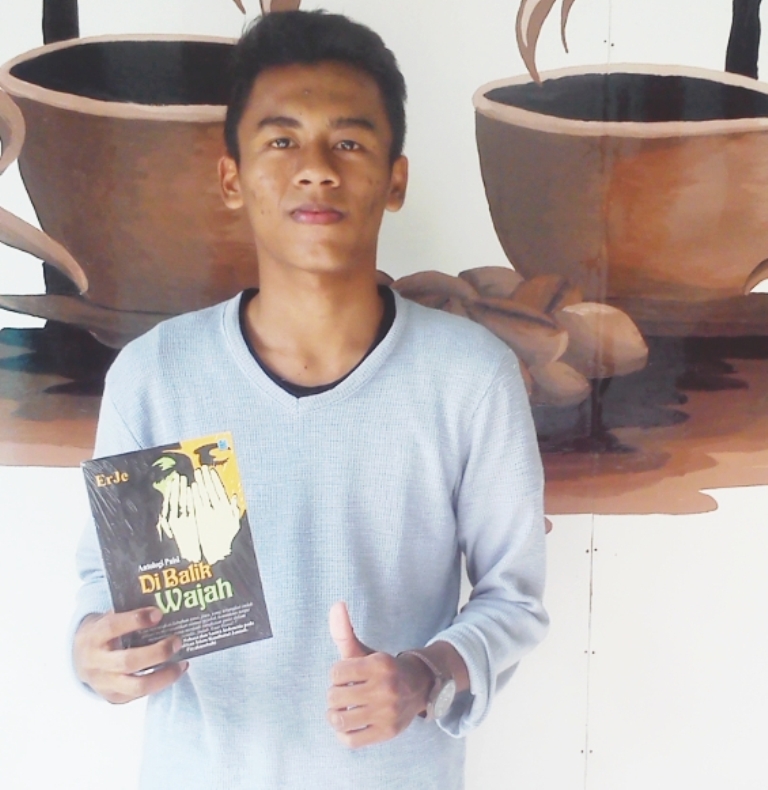 Resfan Alfikri Joneva, Akhirnya Miliki Buku Puisi Sendiri